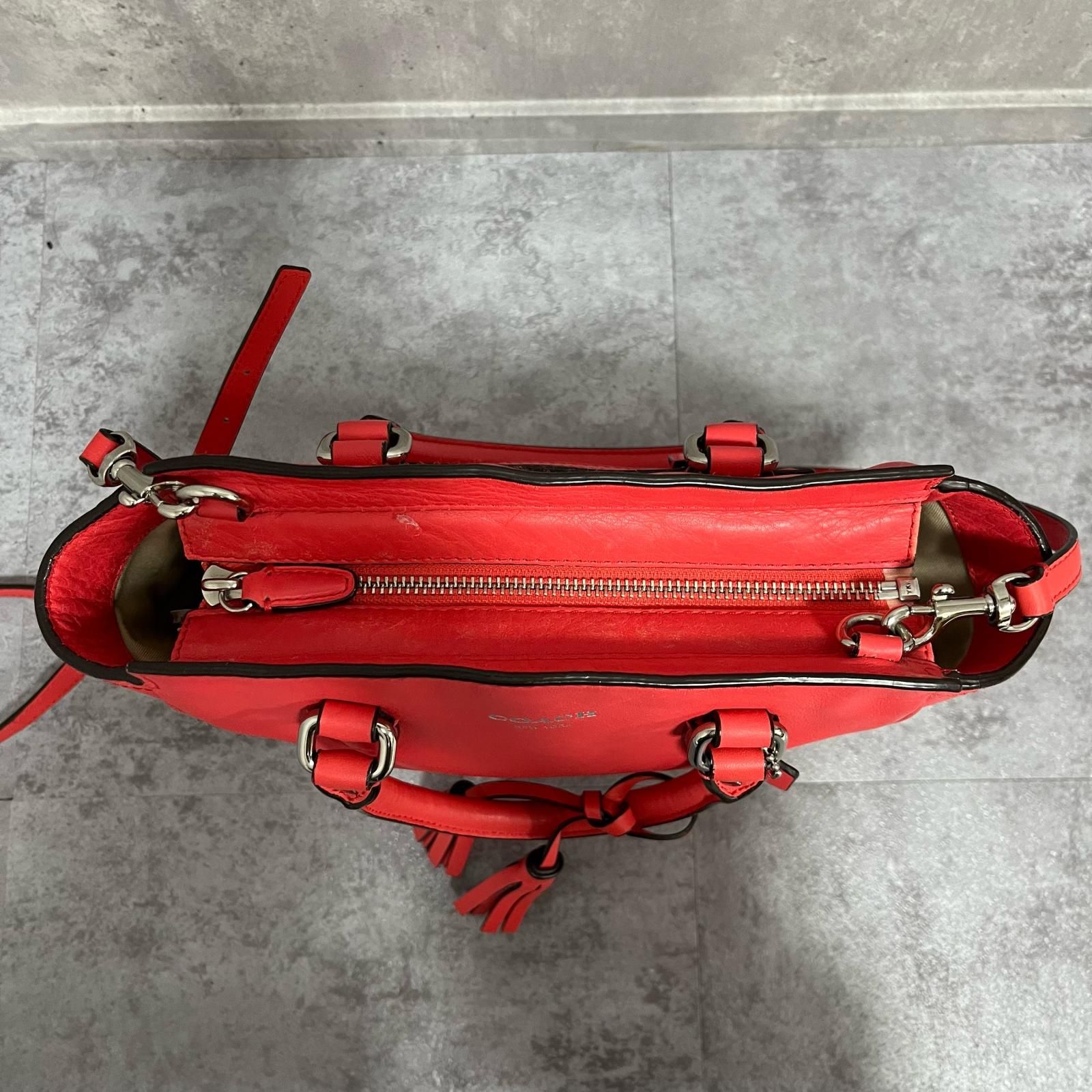 コーチ　2wayショルダーバッグ　【美品】 COACH】コーチ 無地ハンドバッグ レザー 2WAYショルダーバッグ レザー