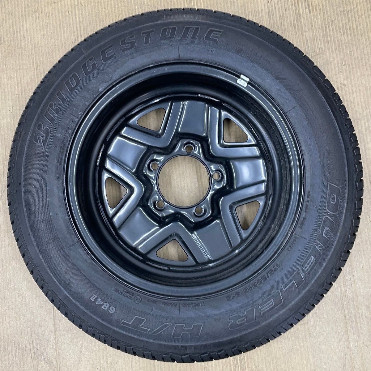 5穴 PCD139.7 16インチ 5.5J ＋22 スズキ純正 ジムニー用スペア 175 