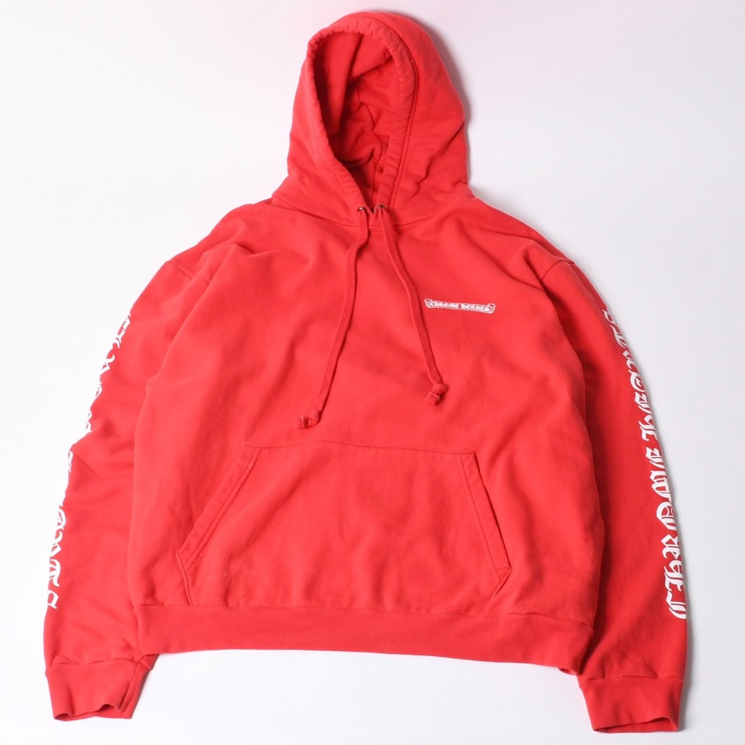 CHROME HEARTS クロムハーツ スクロールラベルプリント パーカー メンズ size:XL 赤 美品 中古 4a000682 CHROME HEARTS クロムハーツ スクロールラベルプリント パーカー