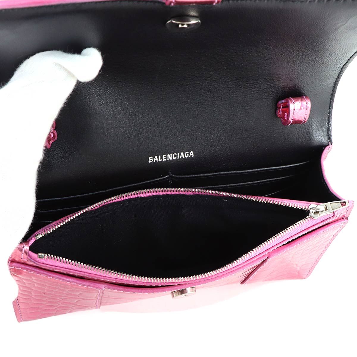 未使用 展示品 バレンシアガ BALENCIAGA アワーグラス チェーン ウォレット 二つ折り 長財布 レザー クロコ型押し 656050 90320751 BALENCIAGA - 未使用 展示品 バレンシアガ BALENCIAGA アワーグラス