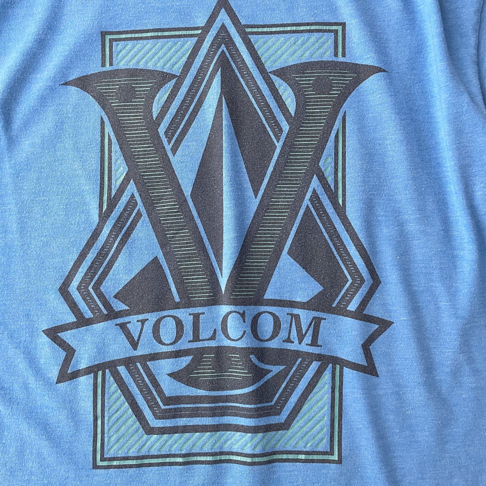 90s VOLCOM デザインTシャツ メキシコ製 ビッグプリント アート ロゴ 