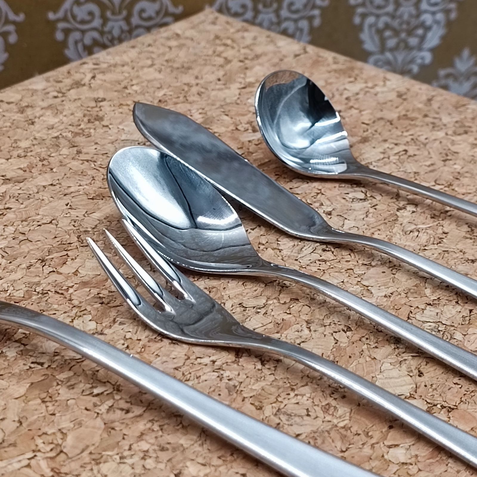 ZWILLING J.A. HENCKELS 》 ☆未使用☆ ツヴィリングJ.A.ヘンケルス