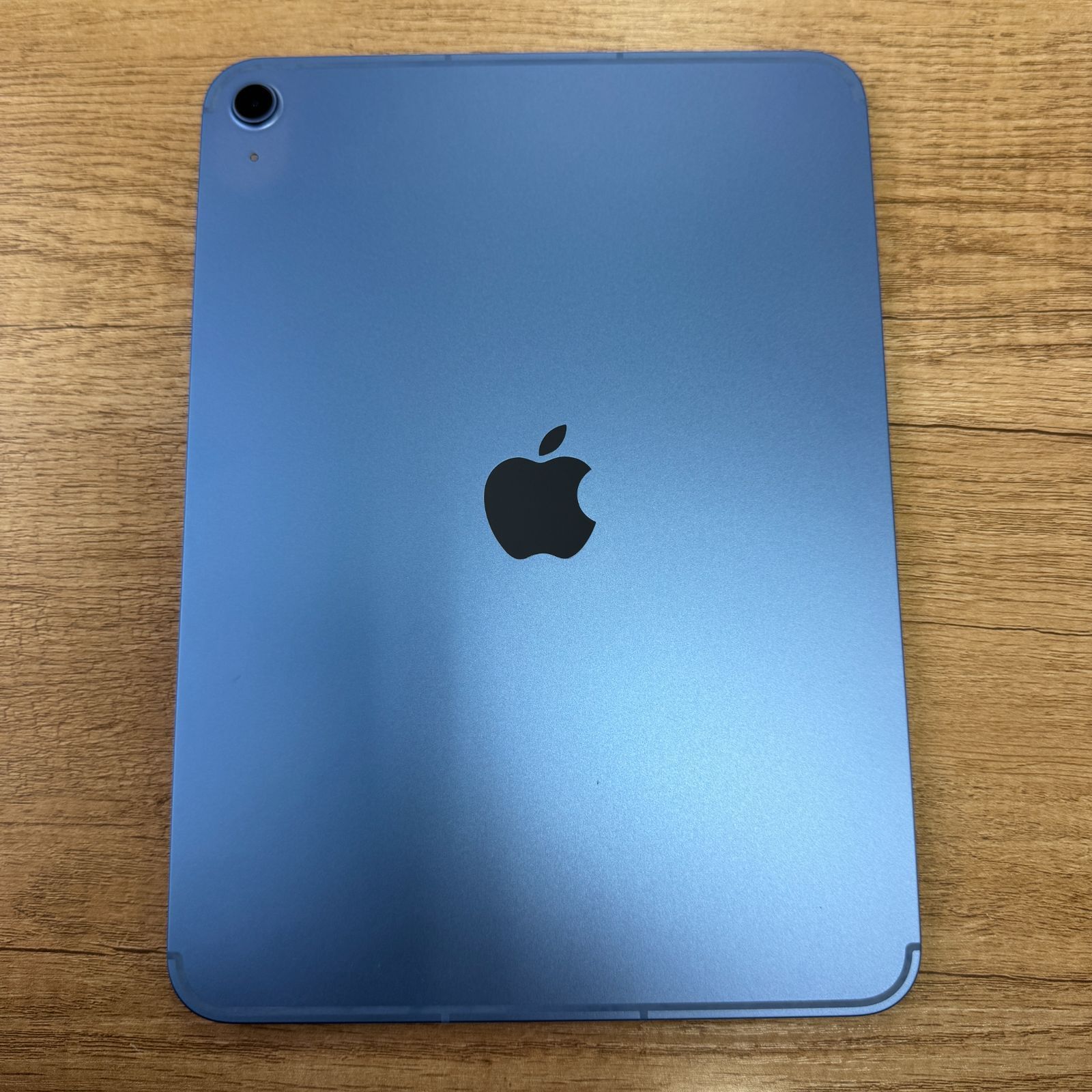 iPad 11世代 128GB セルラー SIMフリー 美品 - メルカリ