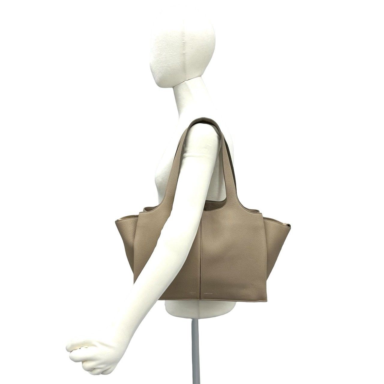 極 美品 保存袋付 CELINE セリーヌ トライフォールド ロゴ レザー 本革