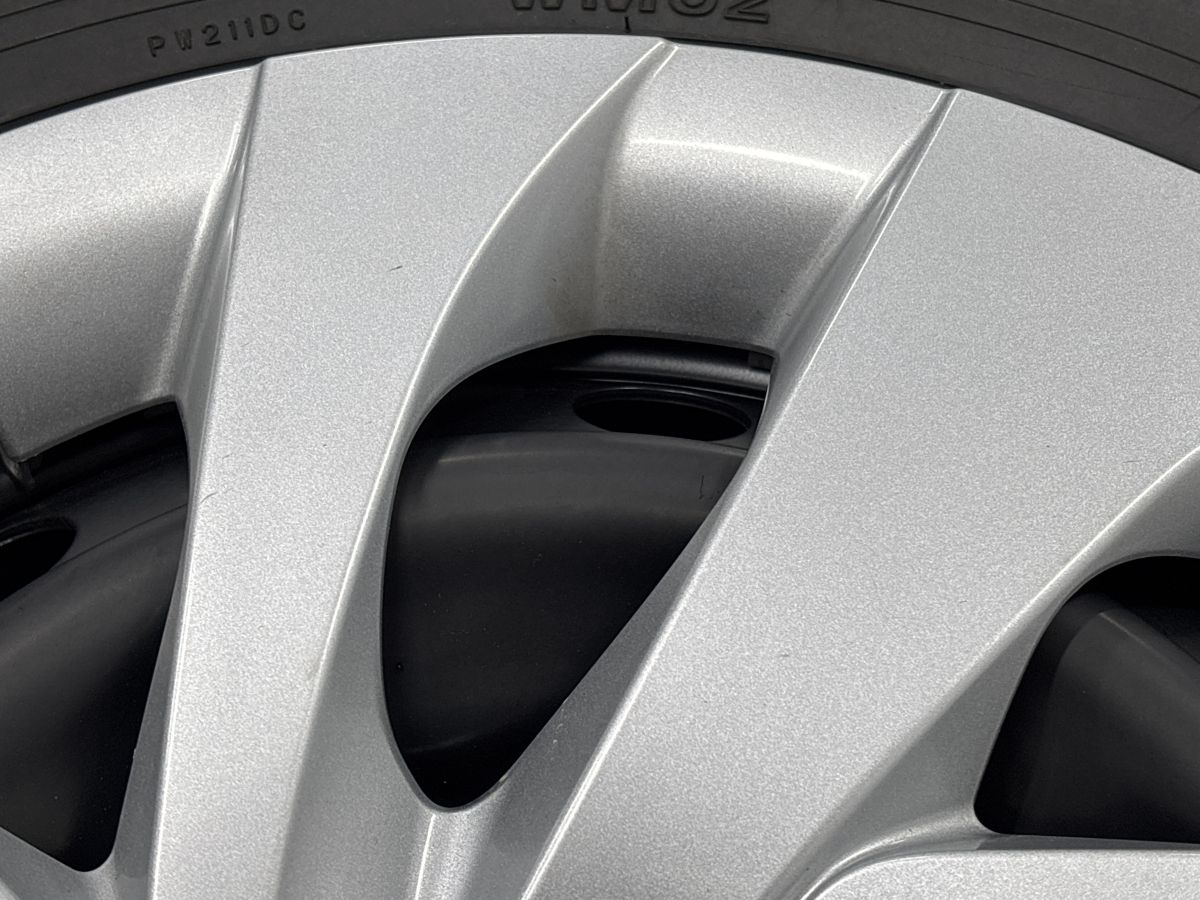 美品】トヨタ ヤリス 純正 14in 5.5J +40 PCD100 ダンロップ 