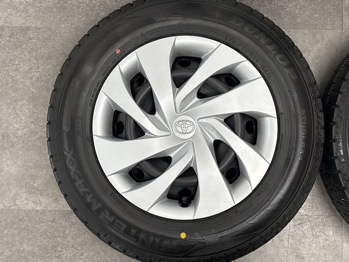 美品】トヨタ ヤリス 純正 14in 5.5J +40 PCD100 ダンロップ 