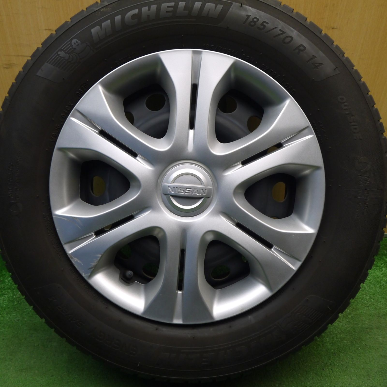 1本価格☆日産 E12 ノート 純正 スチール 185/70R14 ミシュラン 