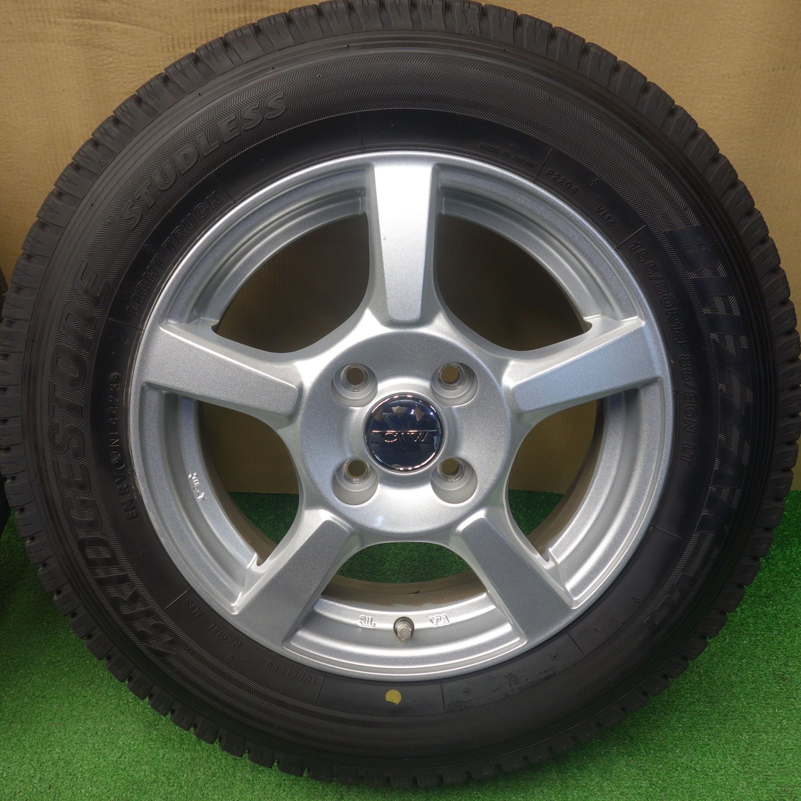 バリ溝！23年！キレイ！9.5分以上☆スタッドレス 155/80R14 88/86N 