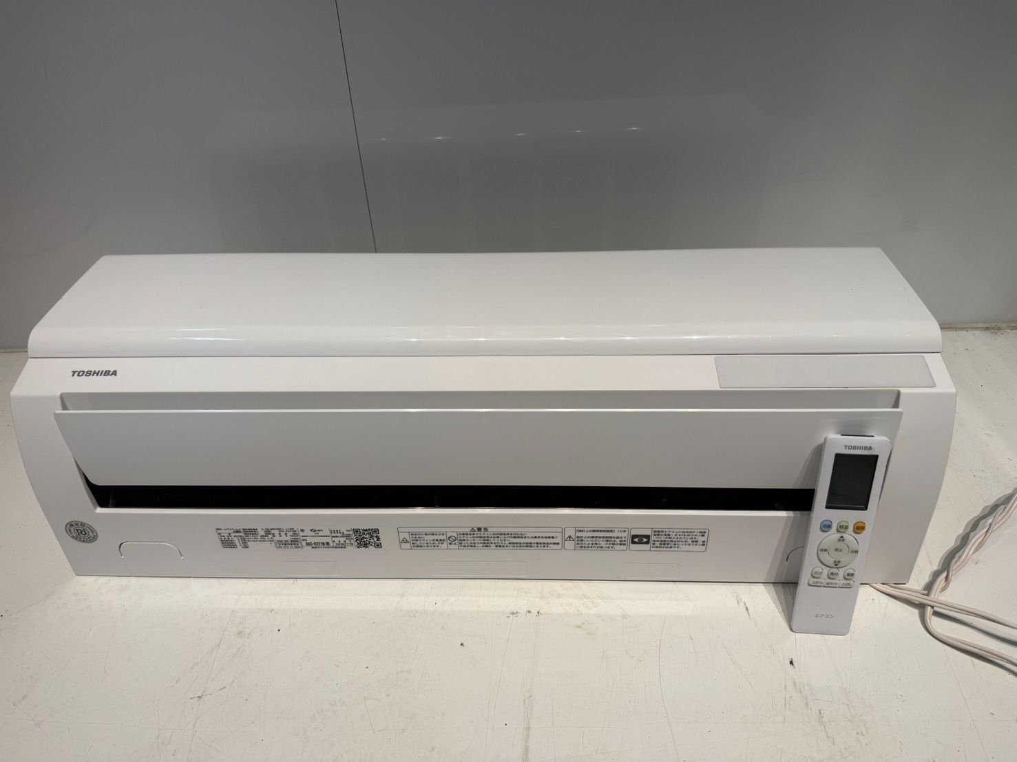356 TOSHIBA 2023年製エアコン 6～8畳用 - メルカリ