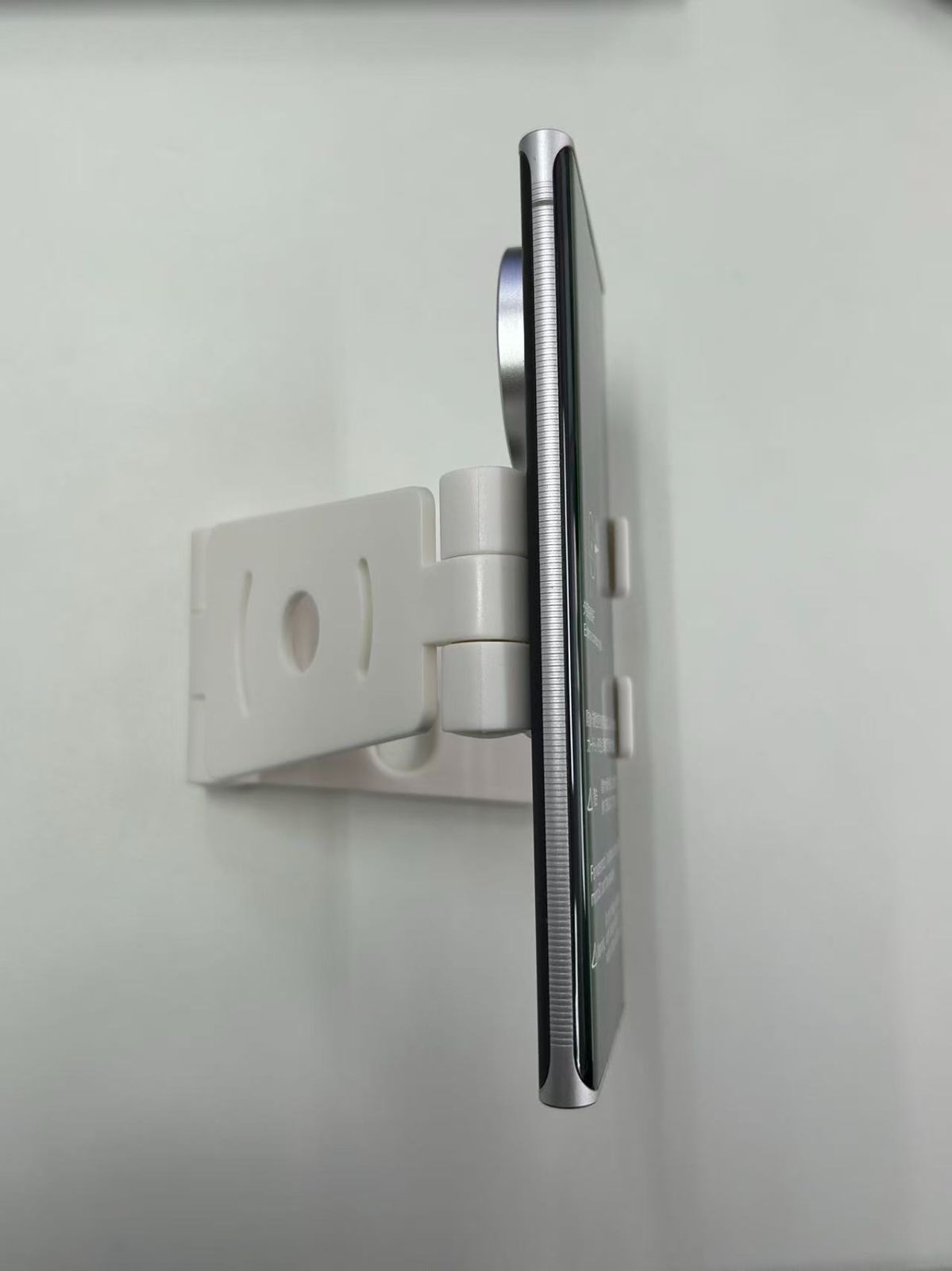 レイツフォン１　　ジャンク品　値引き不可 訳あり】Leitz phone 1 液晶不良 ジャンク品 - メルカリ