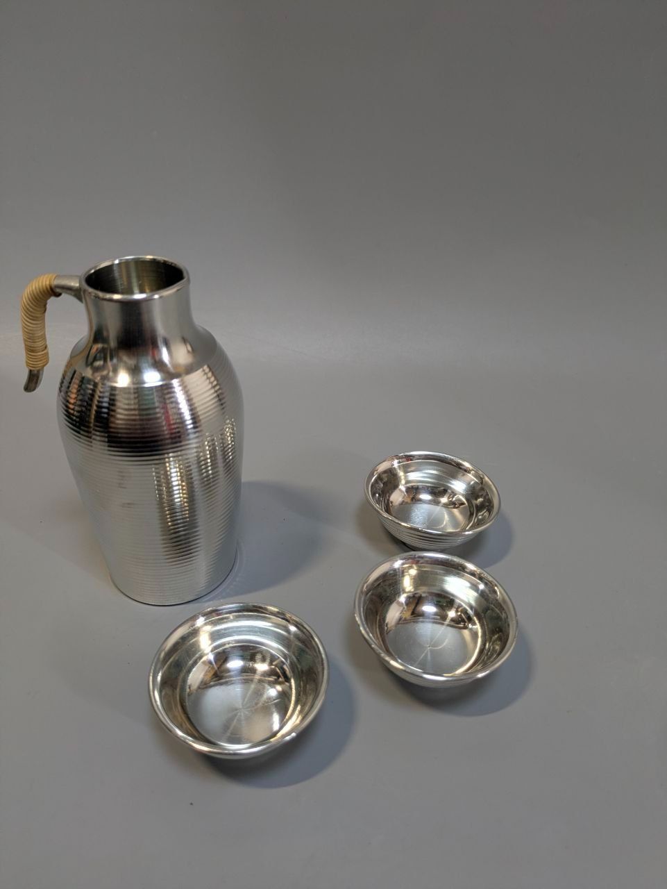 未使用品】本錫 酒器セット SK PEWTER JAPAN 錫器の栞付 徳利 盃 未使用品】本錫 酒器セット SK PEWTER JAPAN 錫器の栞付 徳利 盃