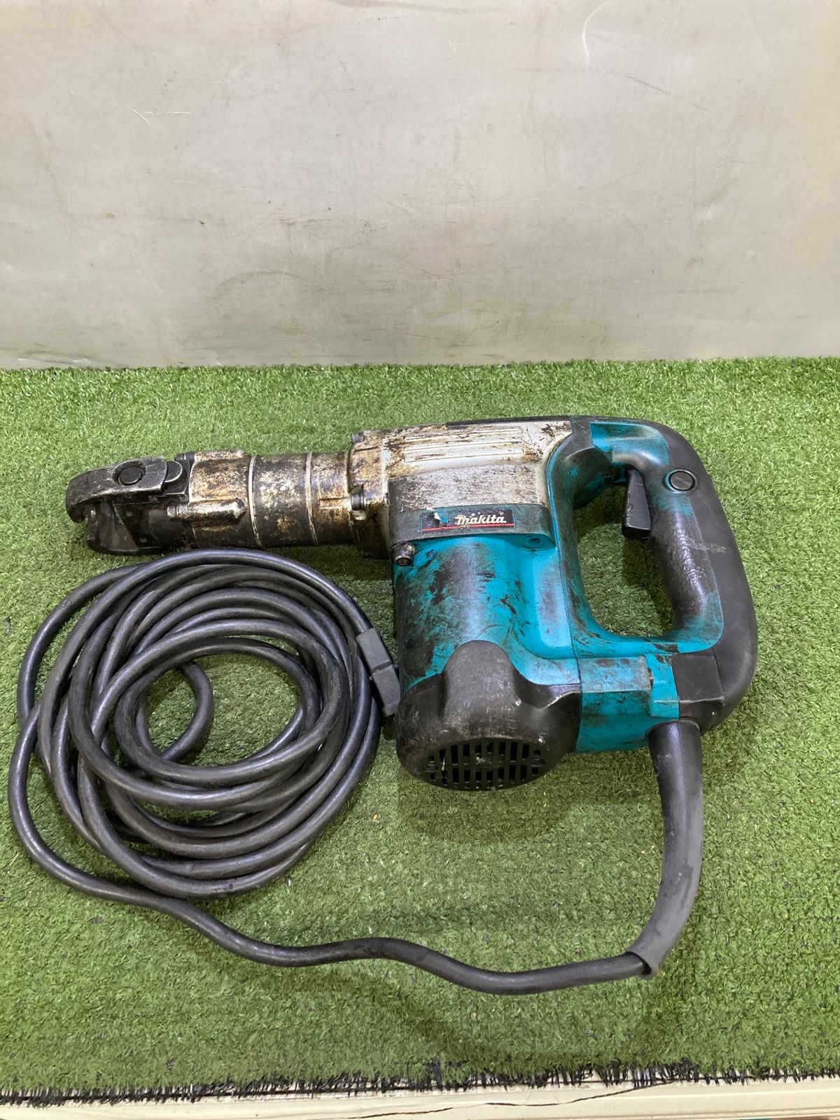 マキタ(makita) HM0830 電動ハンマ 六角シャンク【リライズ野田愛宕店