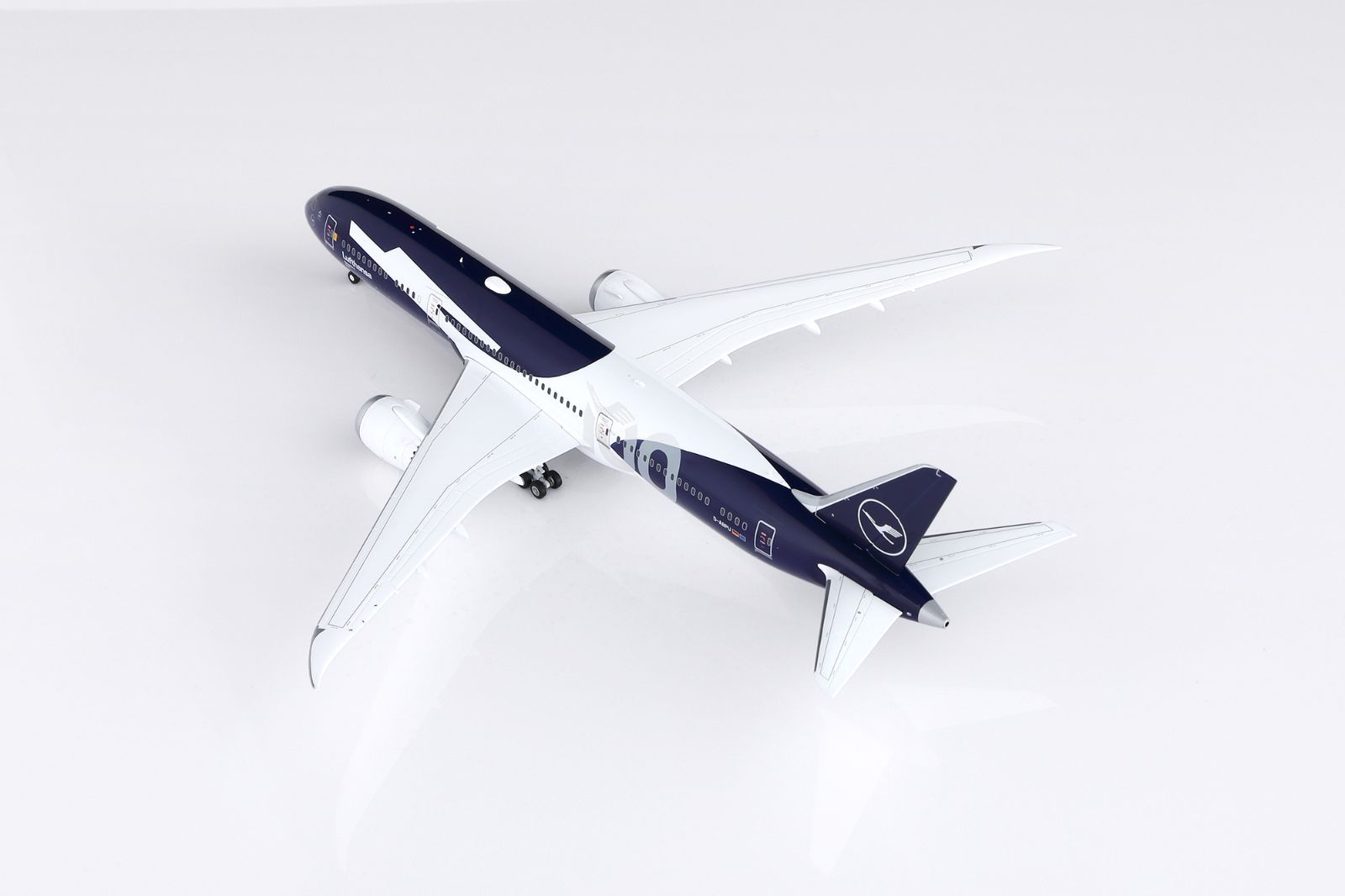 SQwings ルフトハンザ 787-9 D-ABPU 100周年記念塗装 1/200 L2279