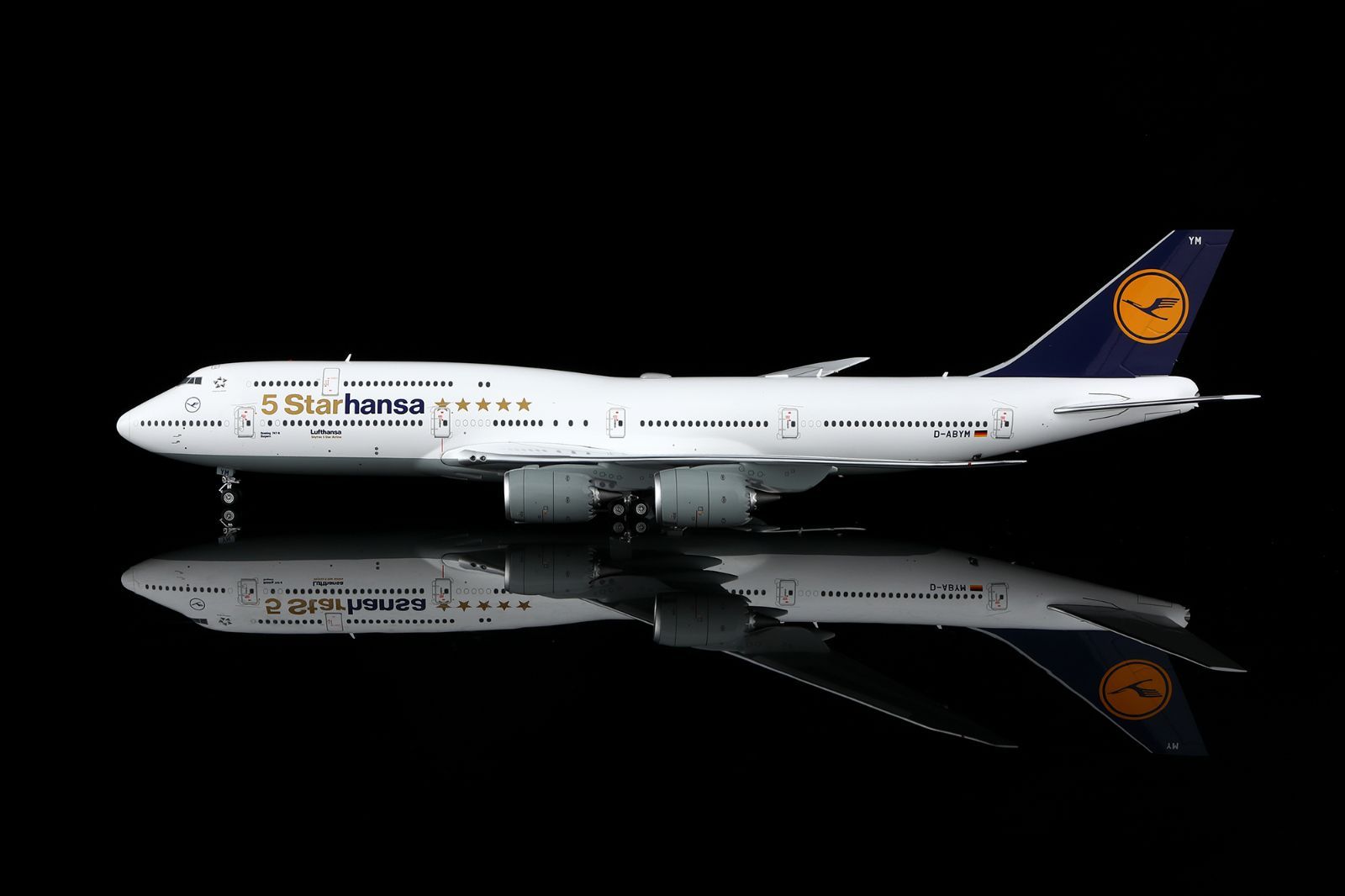 SQwings ルフトハンザ 747-8 D-ABYM 1/200 L2110 - メルカリ
