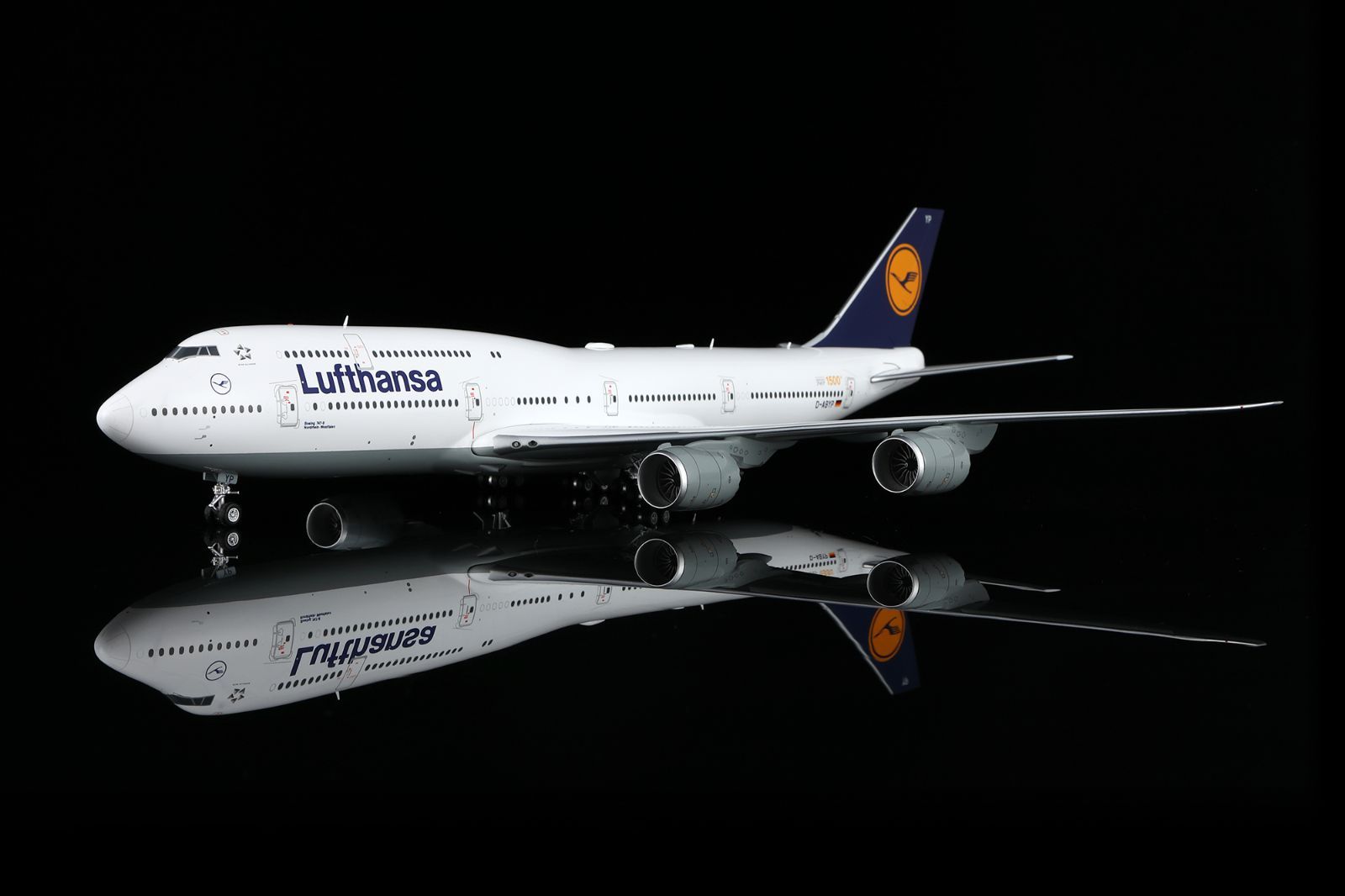 SQwings ルフトハンザ 747-8 D-ABYP 1/200 L2106 - メルカリ