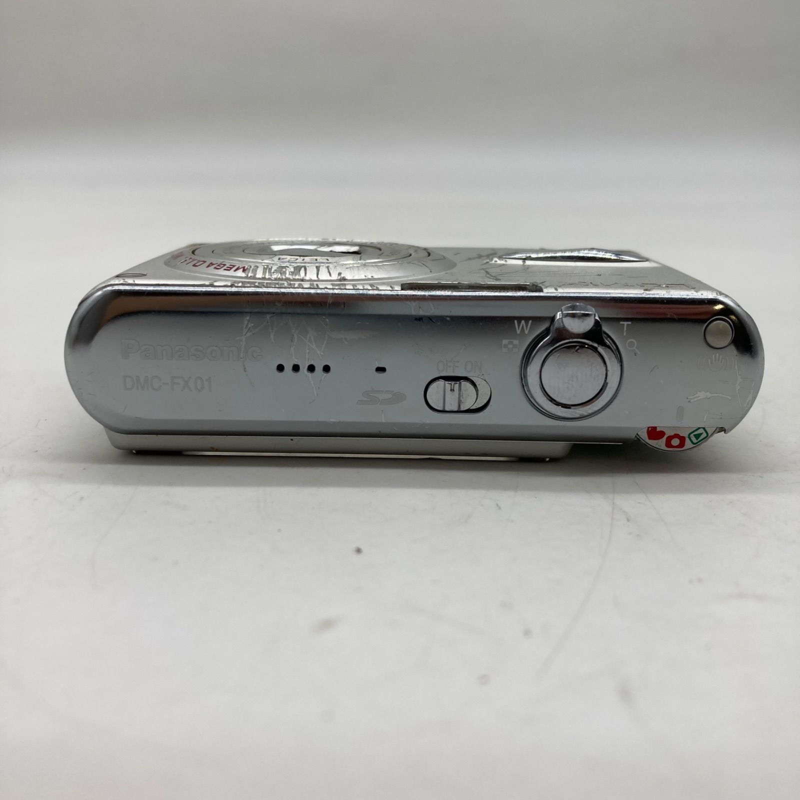 UA788【訳あり】Panasonic デジタルカメラ LUMIX DMC-FX01 シルバー