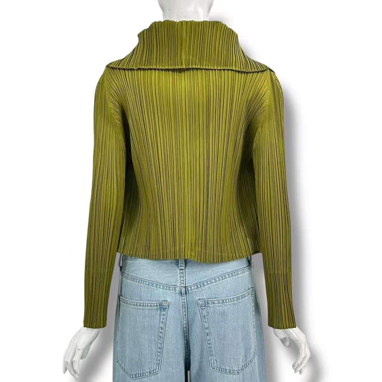 極美品 ISSEY MIYAKE イッセイミヤケ PLEATS PLEASE プリーツプリーズ