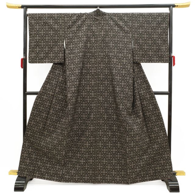 新古品】 本場奄美大島紬 着物 大島紬 正絹 袷 古代染色純泥染 7