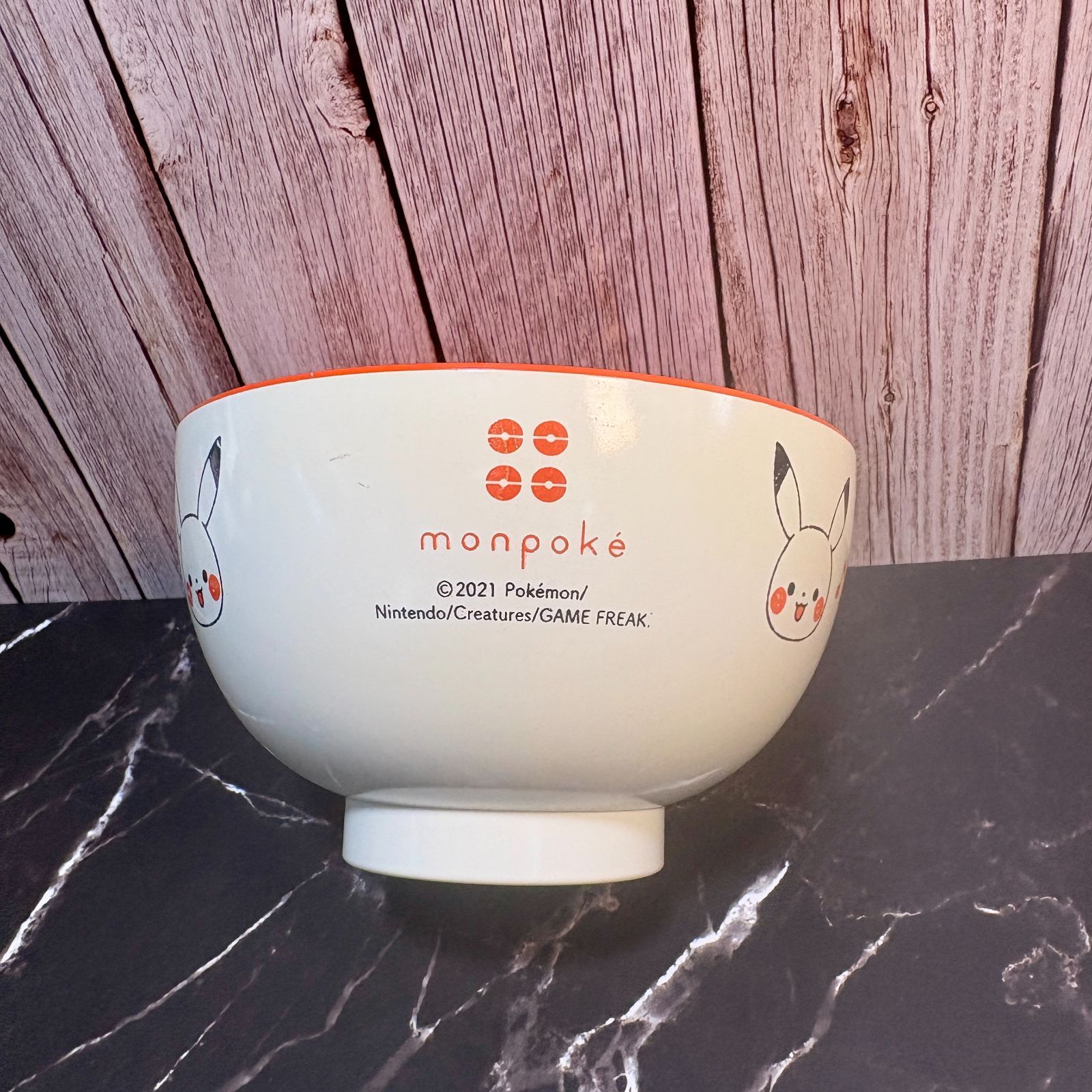 ポケモンセンター限定 モンポケ 塗汁椀 M（ホワイト）電子レンジ・食洗