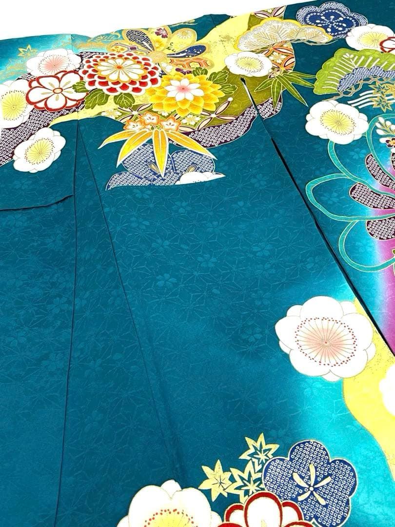振袖 金駒 刺繍 金彩 紋意匠 身丈165cm 撥水加工済 MO3655 - メルカリ