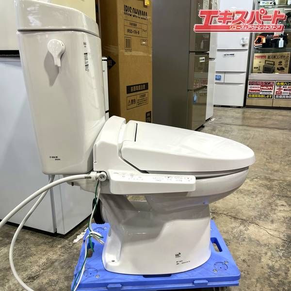 INAX イナックス リクシル トイレ 壁排水 2024年製 シャワートイレ CW-H42 ペーパーホルダー付き 展示品 INAX イナックス リクシル トイレ 壁排水 2024年製 シャワートイレ CW