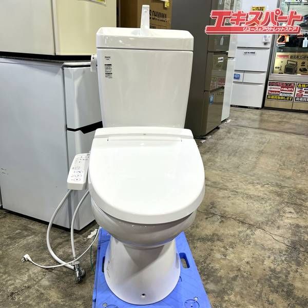 INAX イナックス リクシル トイレ 壁排水 2024年製 シャワートイレ CW-H42 ペーパーホルダー付き 展示品 INAX イナックス リクシル トイレ 壁排水 2024年製 シャワートイレ CW