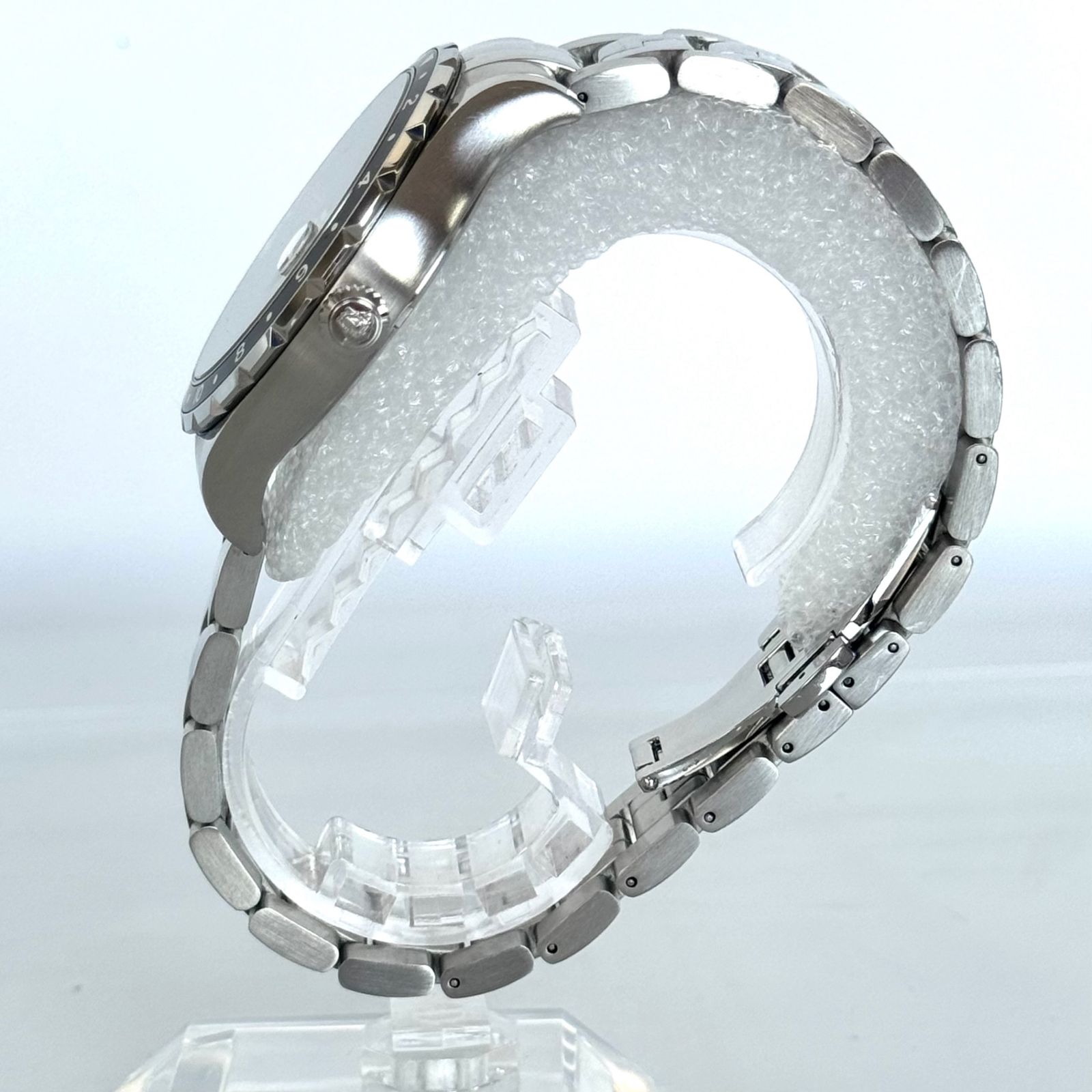 希少】ヴェルサーチ ヘレニウム GMT V11 クォーツ 黒 デイト表示 