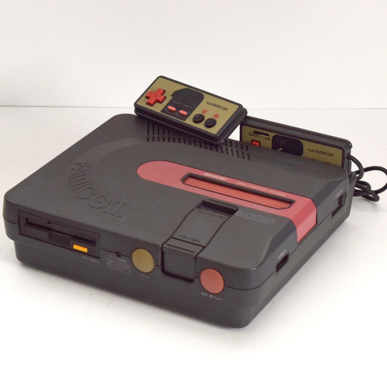 FC】ツインファミコン 本体 セット (ACアダプタ付) 前期型 ブラック