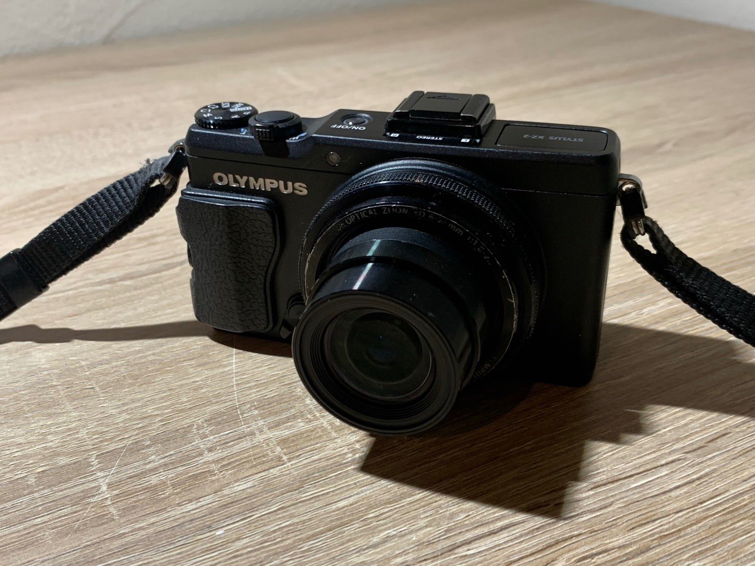 カメラ 9729 OLYMPUS STYLUS XZ-2 ブラック デジカメ ジャンク品【ネ】