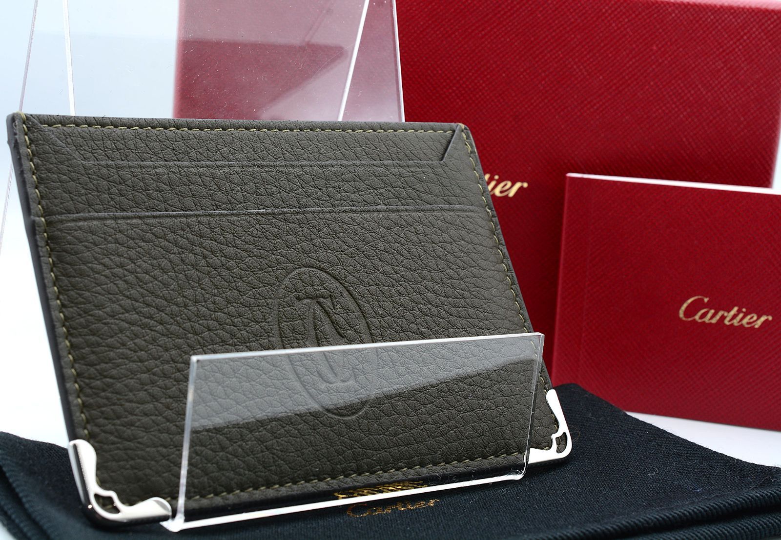 Cartier カルティエ パスケース カードケース 名刺入れ Khaki カーキ 緑 Men's メンズ 男性 箱、保存袋付き 正規品 24,486円