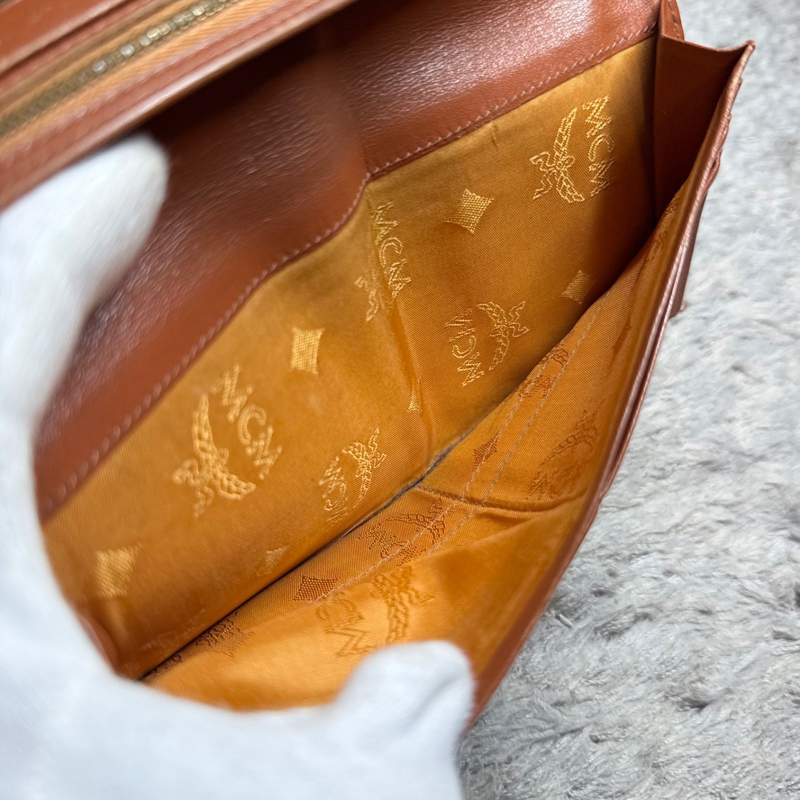 MCM エムシーエム 長財布 レザー シグネチャー ブラウン - メルカリ