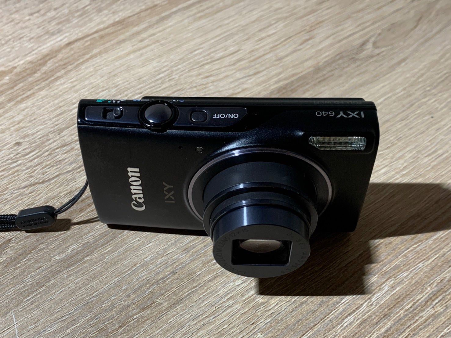 ジャンク 動作確認済 Canon IXY 640 デジタルカメラ チャージャー
