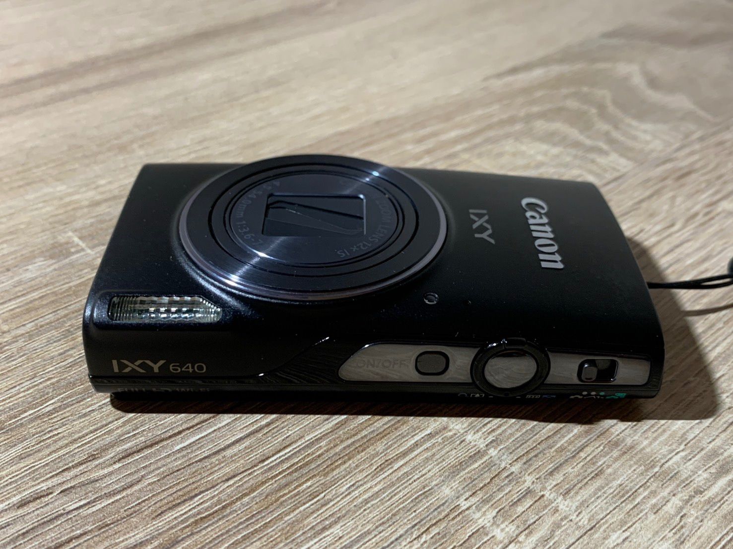 9780 Canon IXY 640 ブラック デジカメ 動作確認済み 美品【コ 
