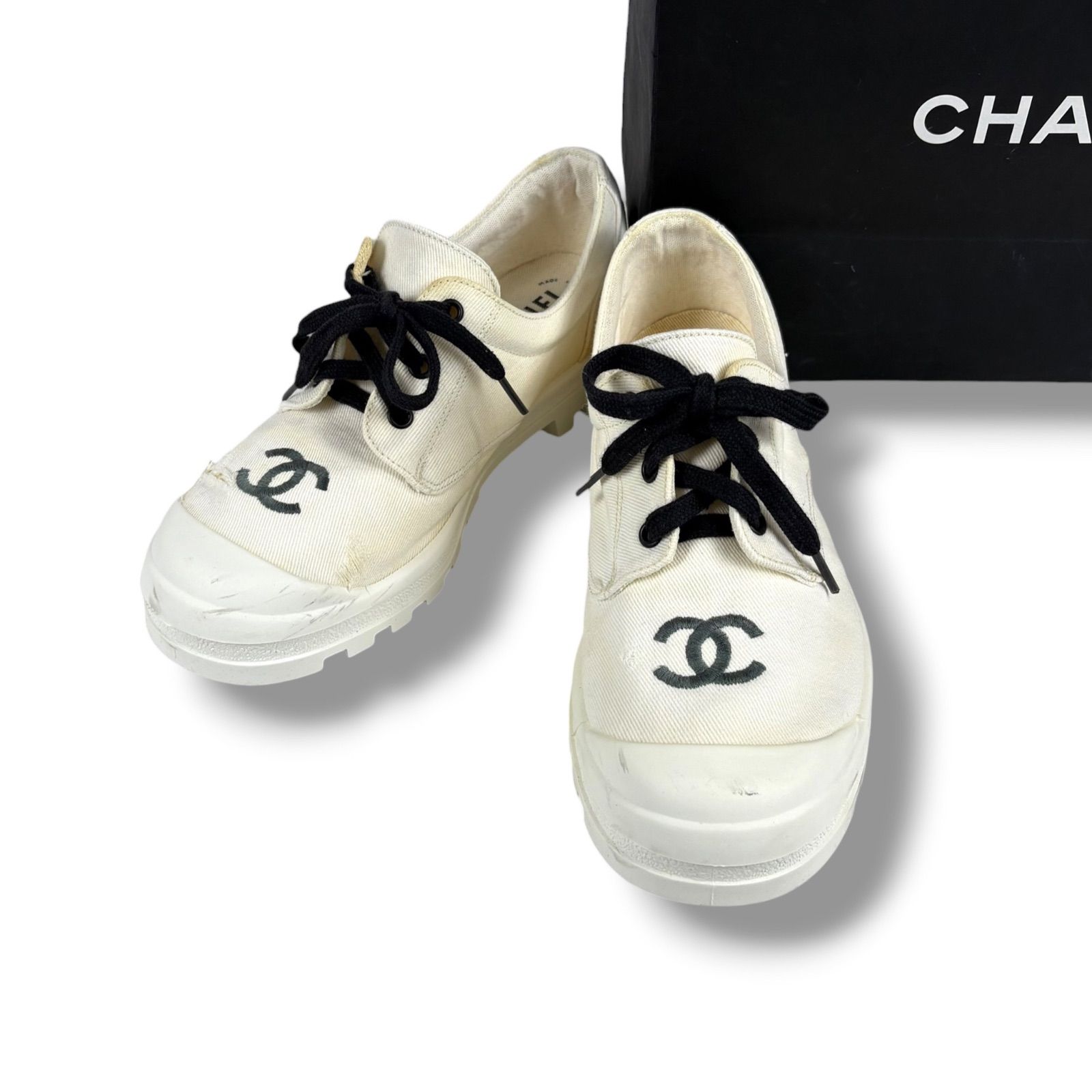 CHANEL シャネル ローカット ココマーク刺繍 スニーカー ホワイト 