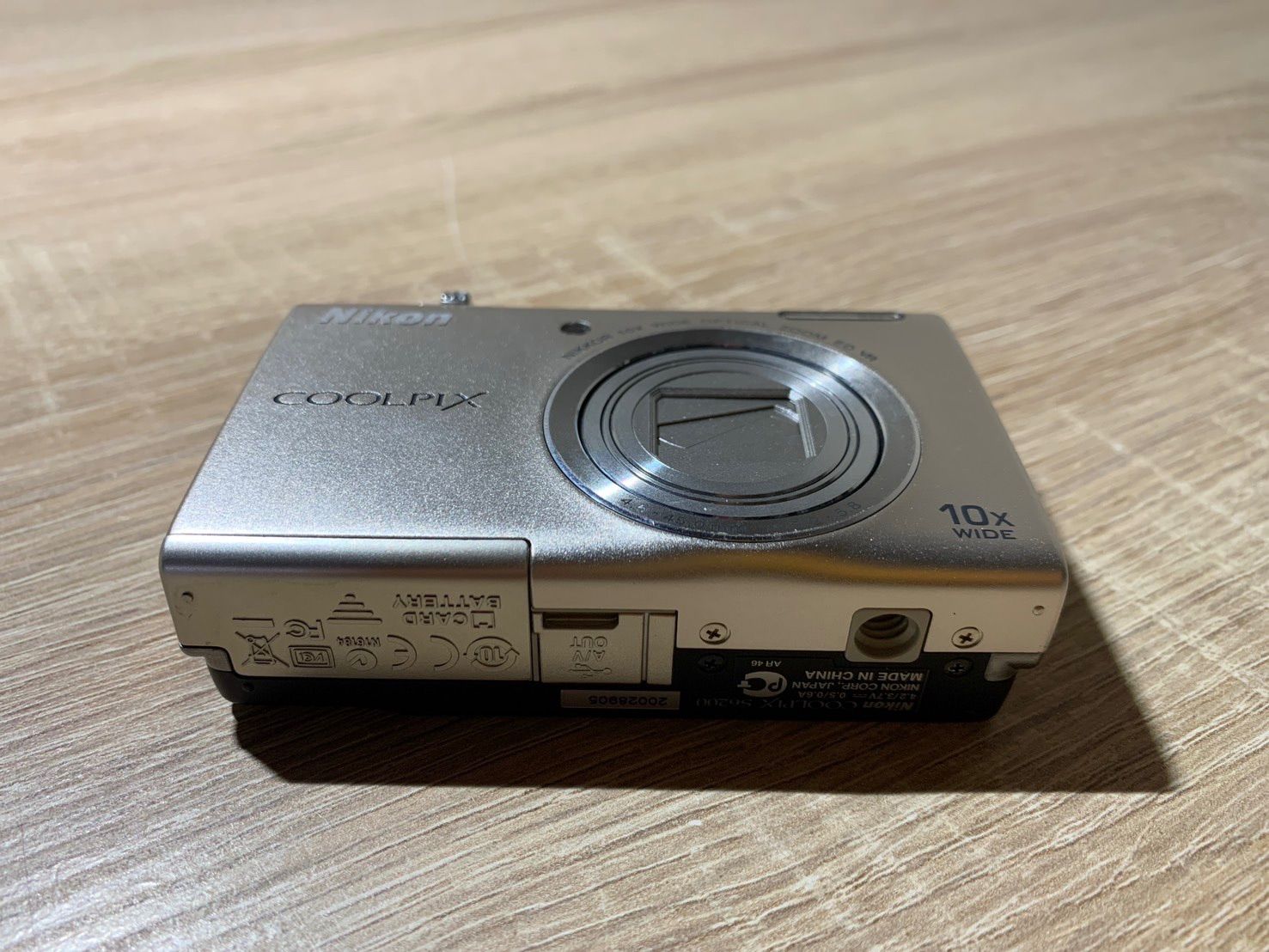 極美品・フルセット Nikon COOLPIX S6200 シルバー デジカメ 【公式通販】