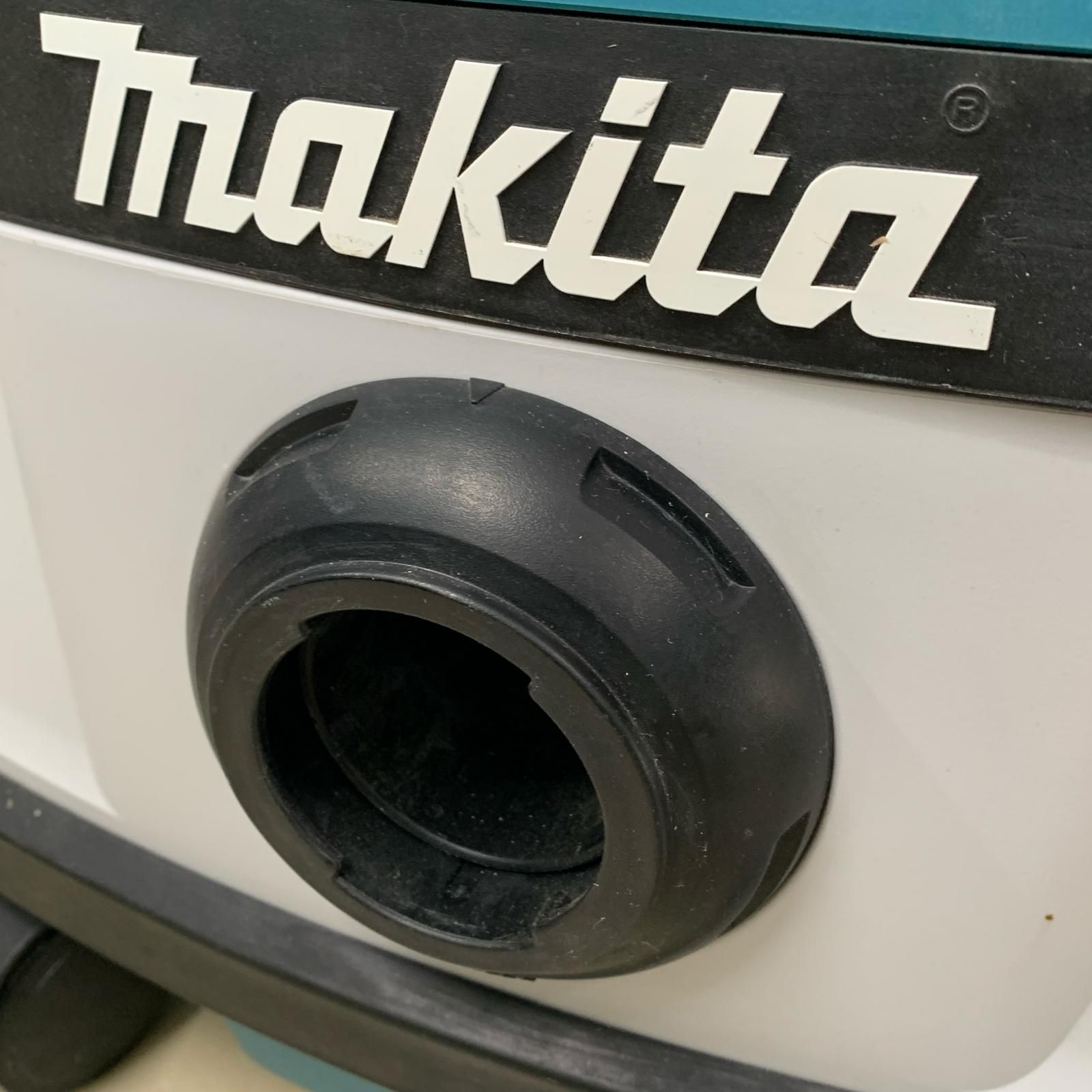 MAKITA マキタ 乾式専用業務用無段変速集じん機 484 - メルカリ