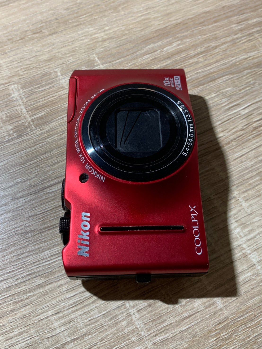 OneMall provides Mercari products: 9772 Nikon COOLPIX S8100 レッド