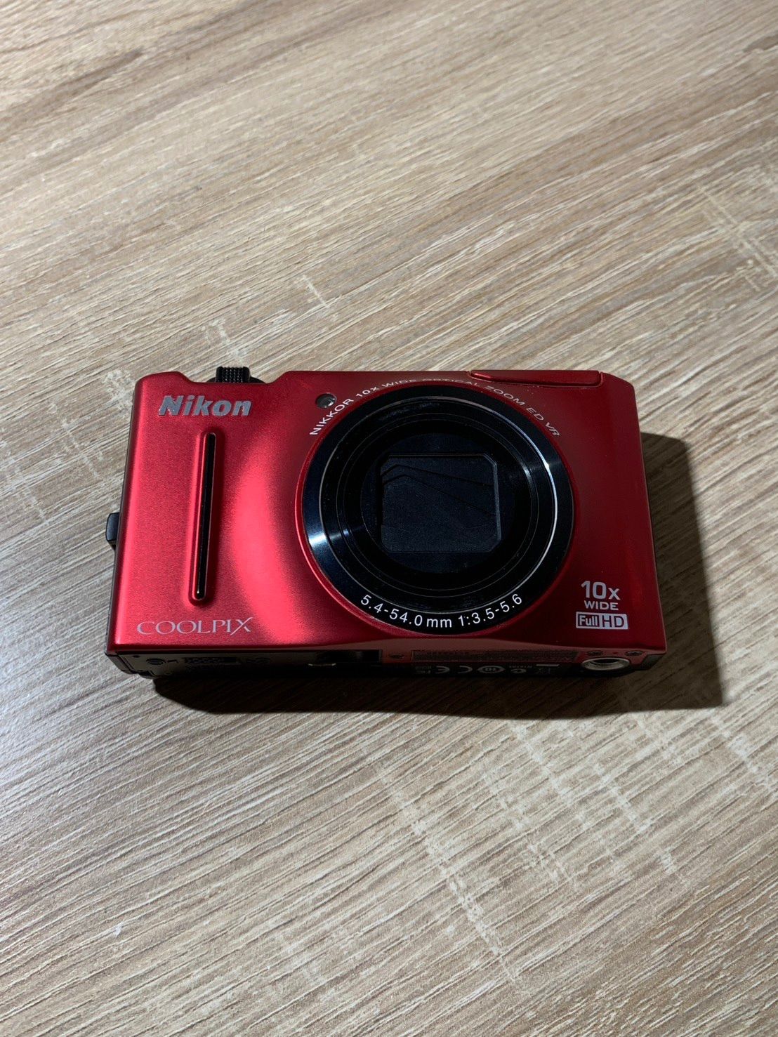 OneMall provides Mercari products: 9772 Nikon COOLPIX S8100 レッド