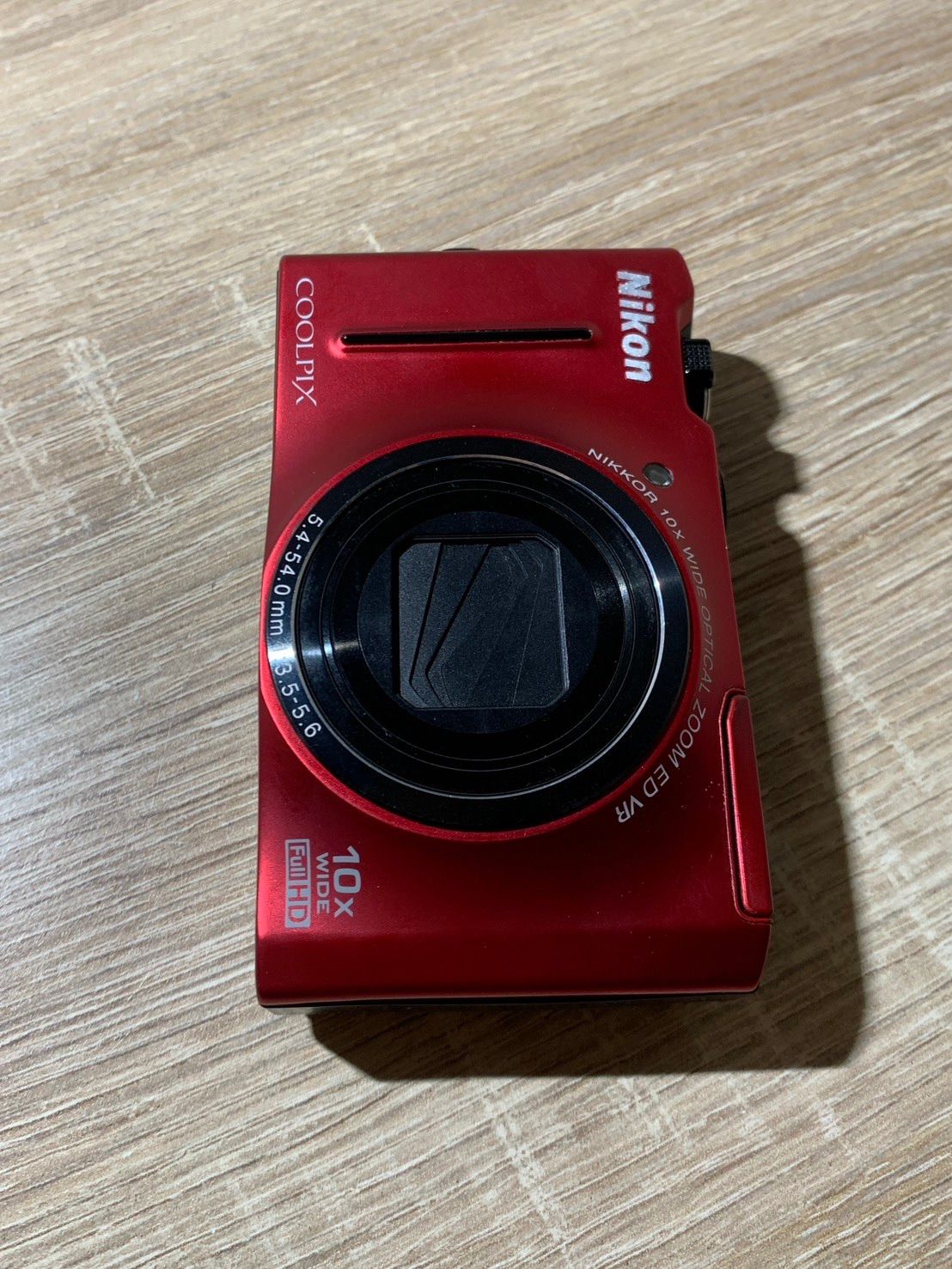 ニコンNikon COOLPIX S8100 動作確認済　 人気のレッド ニコン（Nikon） 良品 COOLPIX S8100 コンパクトデジタルカメラ レッド