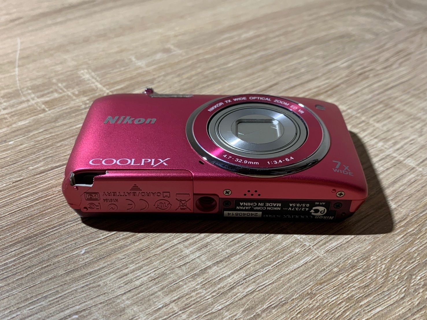 9773 Nikon COOLPIX S3500 ピンク デジカメ 動作確認済み やや訳アリ