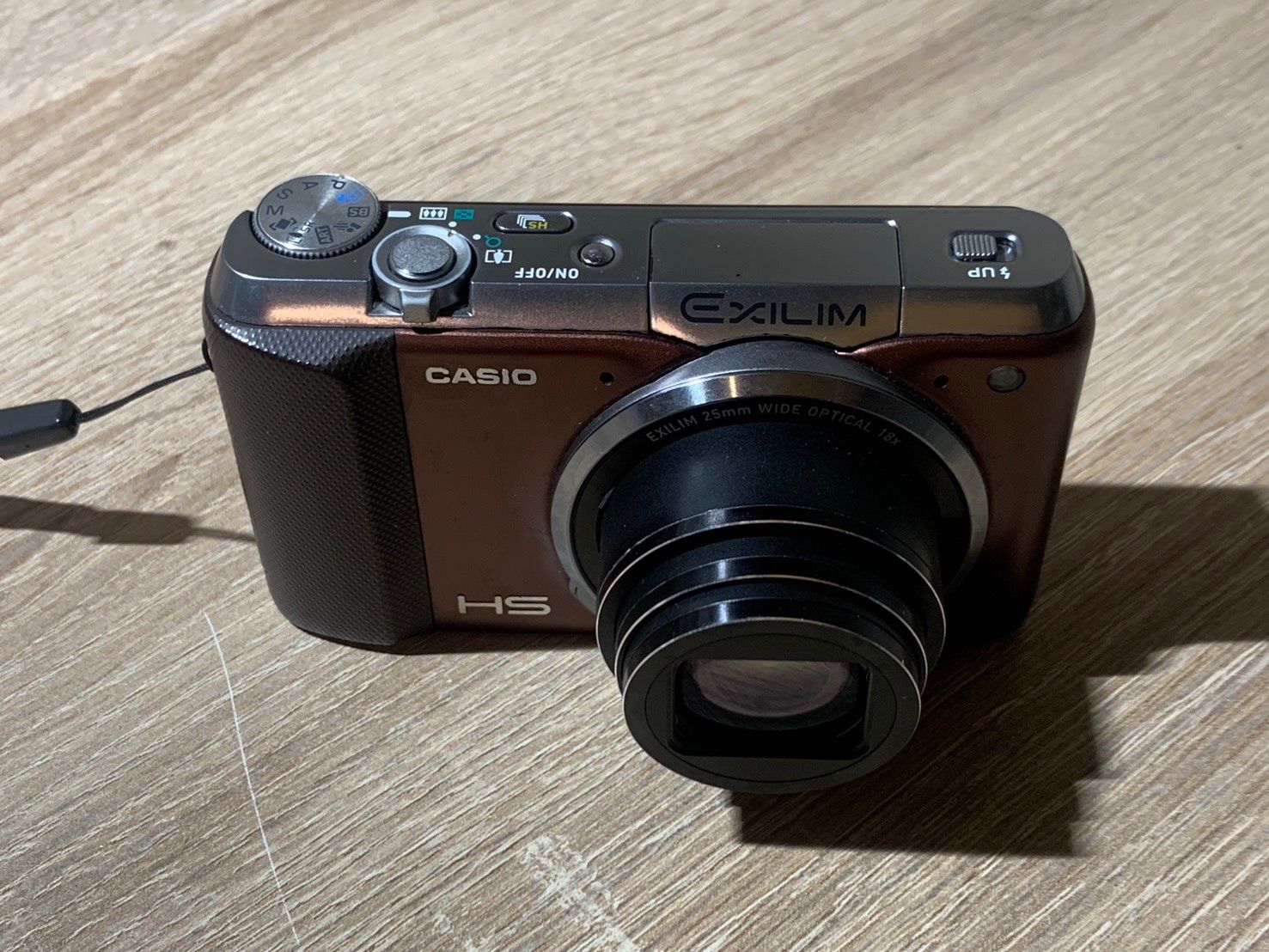 【ジャンク品】CASIO EXILIM EX-ZR400コンパクトデジタルカメラ Amazon.com : Casio High Speed Exilim Ex-ZR400 Digital Camera