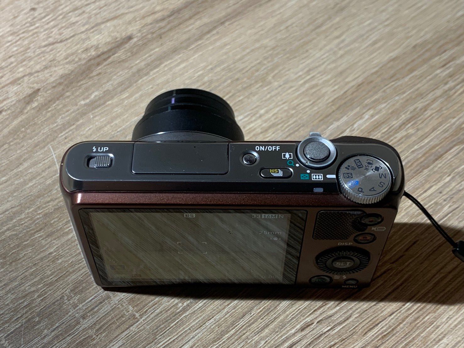CASIO EXILIM EX-Z400BK コンパクトデジタルカメラ ブラウン Amazon | CASIO デジタルカメラ EXILIM EX-Z400 ブラウン EX-Z400BN