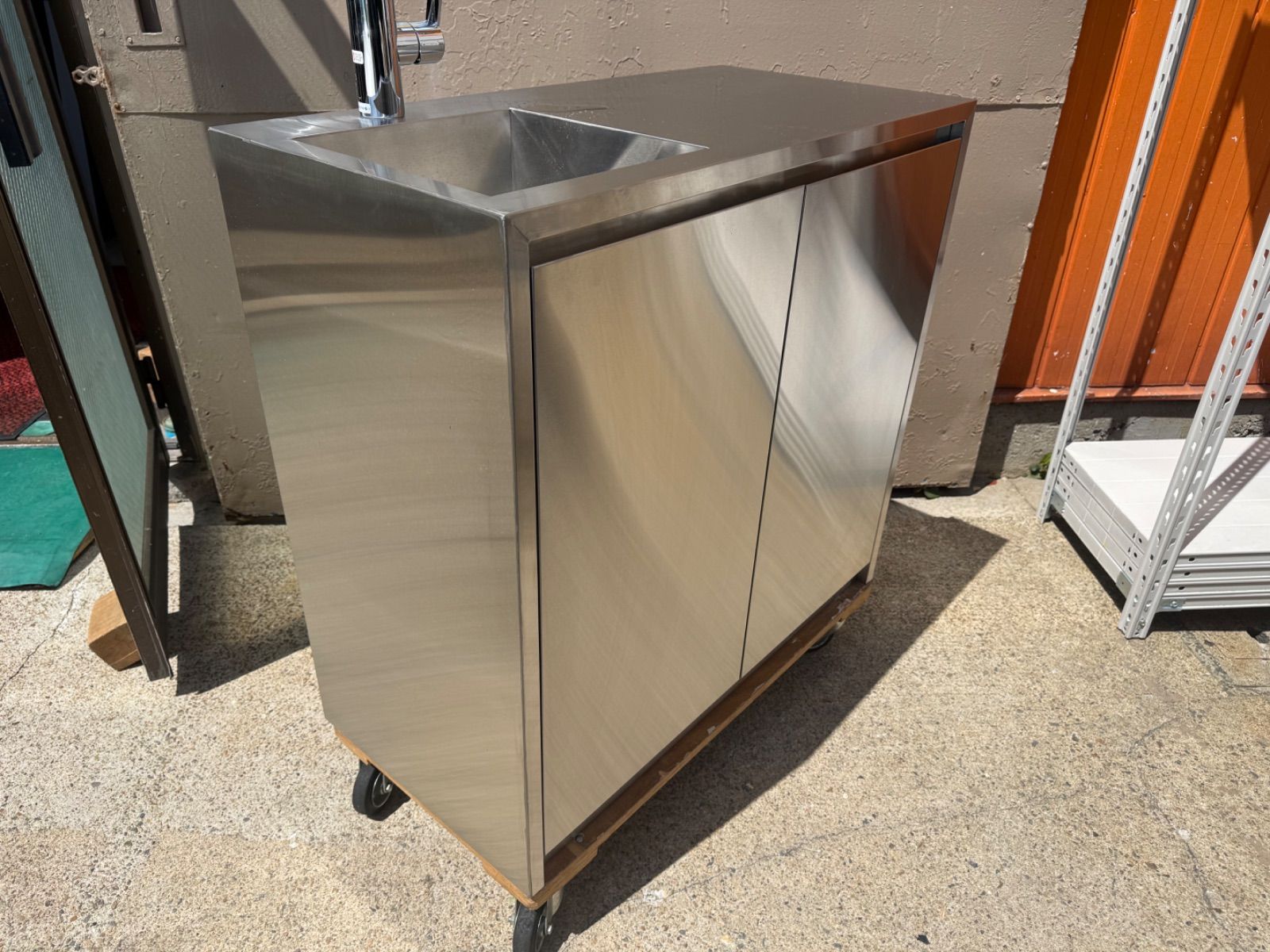 定価14万 バーノ900 左シンク開き扉 シンク 流し台 ミラタップ(旧 