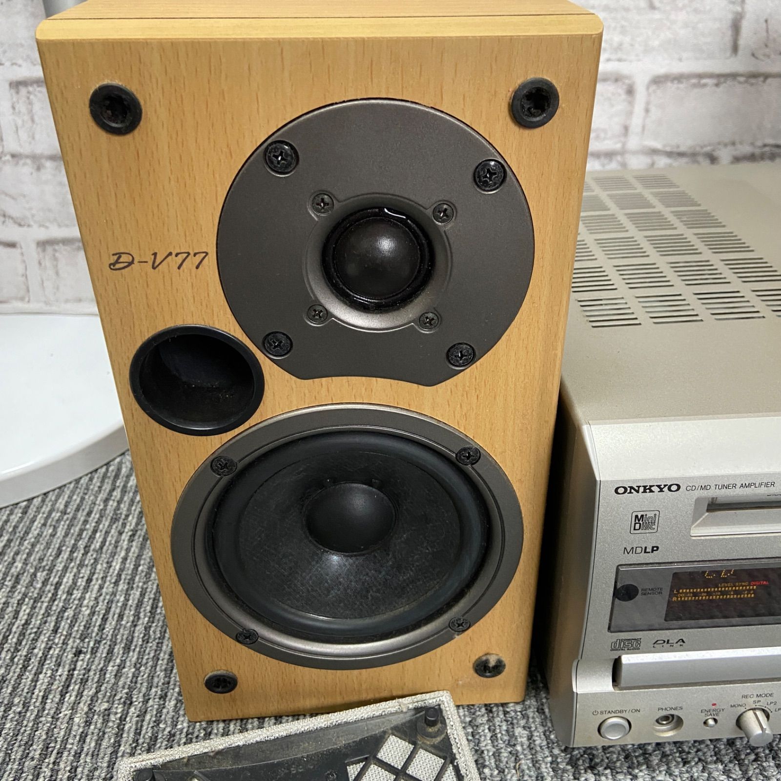 ONKYO　オンキヨー　CD/MD/チューナーアンプ　FR-X9A ONKYO オンキヨー FR-X9A CD/MD チューナー アンプ - メルカリ