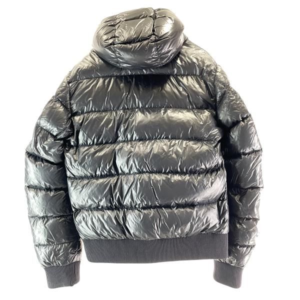 サプライズセール MONCLER CESAR ブラックダウンジャケット 0サイズ（S 