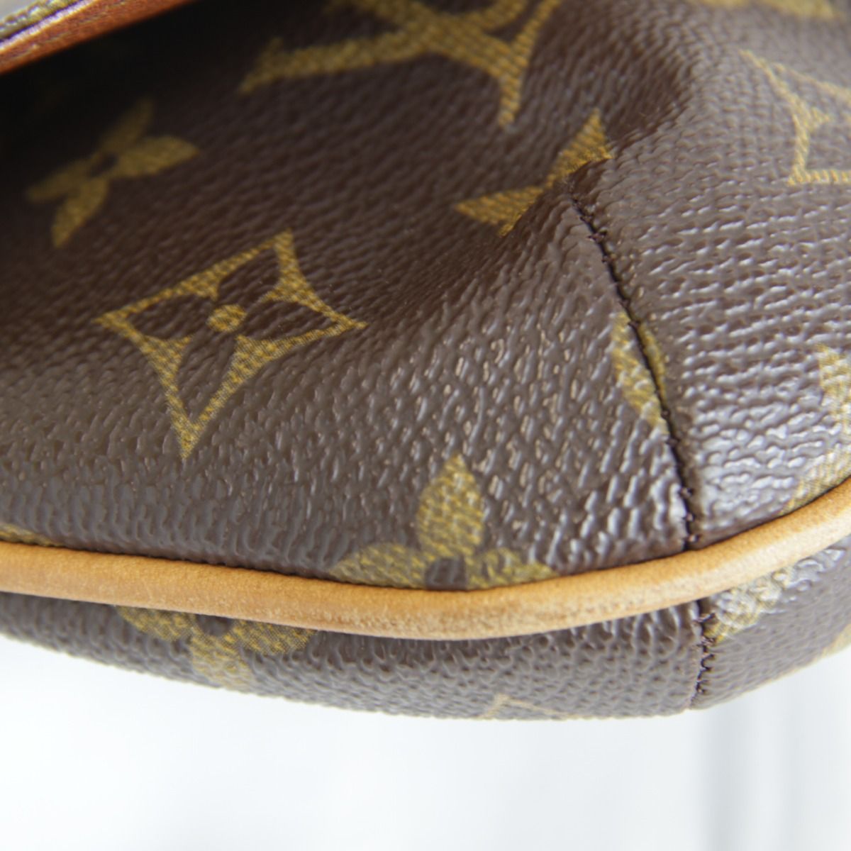『USED』 LOUIS VUITTON ルイ・ヴィトン ミュゼットタンゴ ストラップ別商品 M51257 ショルダーバッグ モノグラムキャンバス モノグラム【中古】 USED』 ルイ・ヴィトン ミュゼットタンゴ ストラップ別商品 M51257