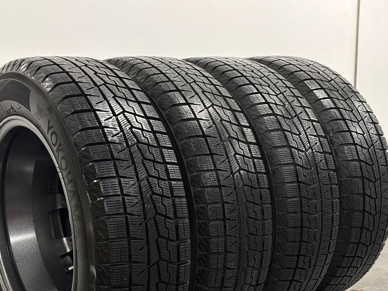 美品 バリ溝】ミルアス 15in 5.5J +42 PCD100 ヨコハマ アイスガード 