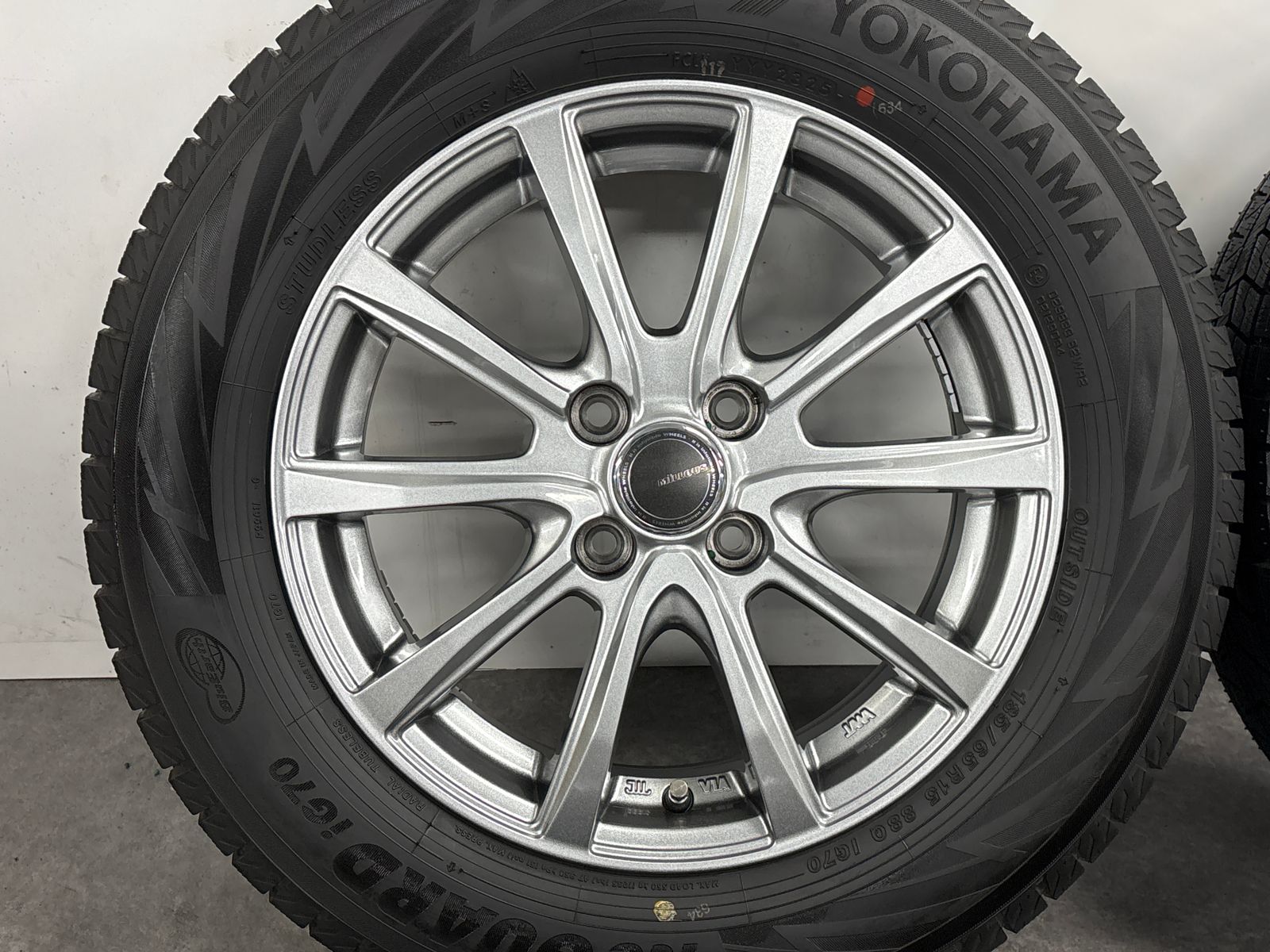 美品 バリ溝】ミルアス 15in 5.5J +42 PCD100 ヨコハマ アイスガード 