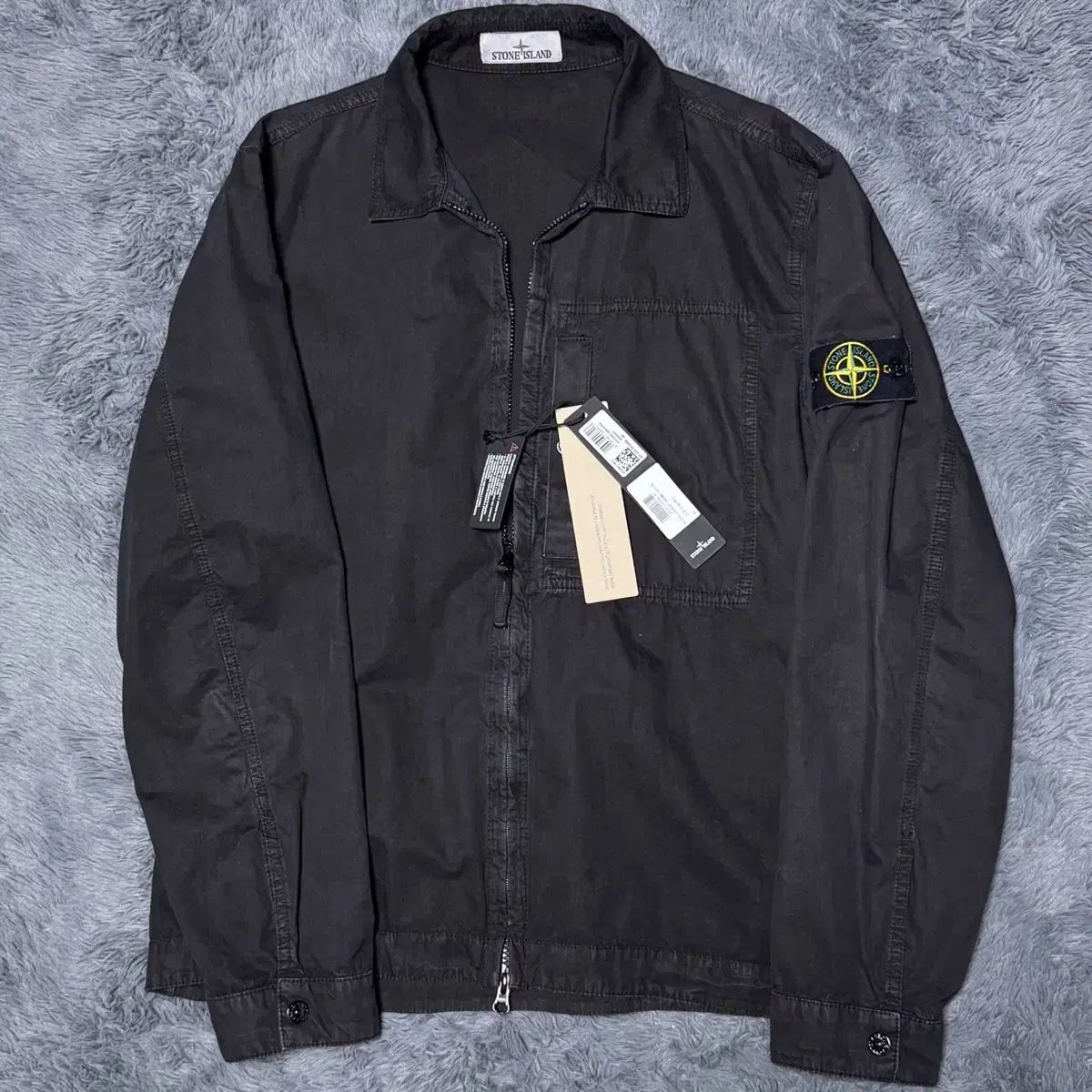 25-26年式/XL STONE ISLAND ストーンアイランド コットン オーバー 