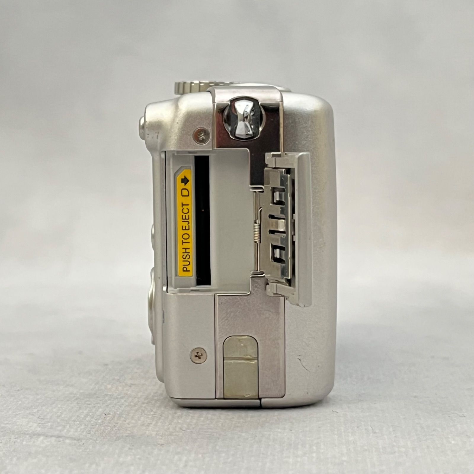 管2603-370】NIKON ニコン COOLPIX 7900 シルバー コンパクトデジタル
